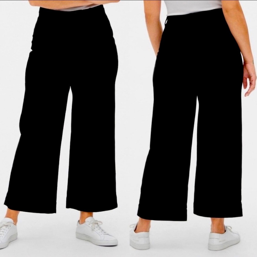 GAP Wide Leg Capri Pant Size 8